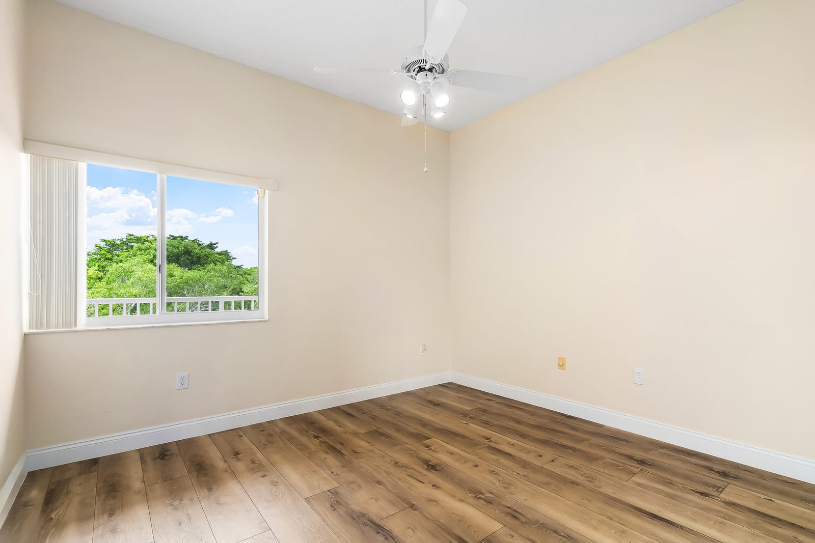 7904 Trent Drive 410, Tamarac, FL 33321 photo 16