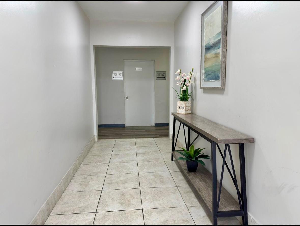299 SW 7TH Street 2070, Boca Raton, FL 33432 photo 13