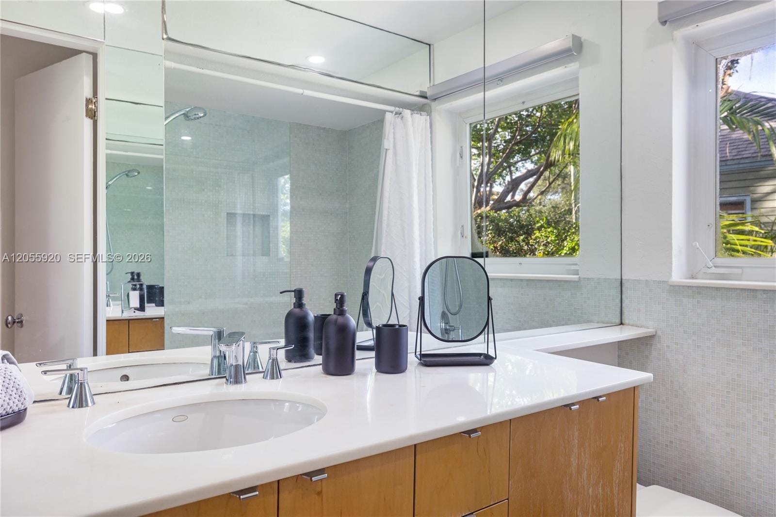 11403 NE 8th Avenue, Biscayne Park, FL 33161 photo 28