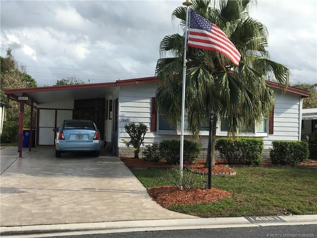 14681 SW Divot Drive A-11, Indianwood Golf Country Club, Indiantown, FL