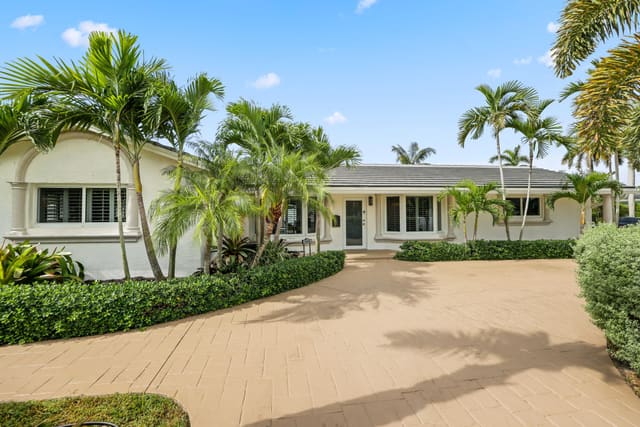 2600 NE 43rd Street, sold in Venetian Isles 3rd Sec, Lighthouse Point, FL