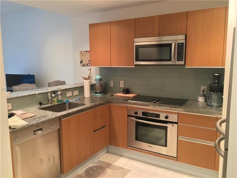 1050 Brickell Avenue 2322, Miami, FL 33131 photo 3