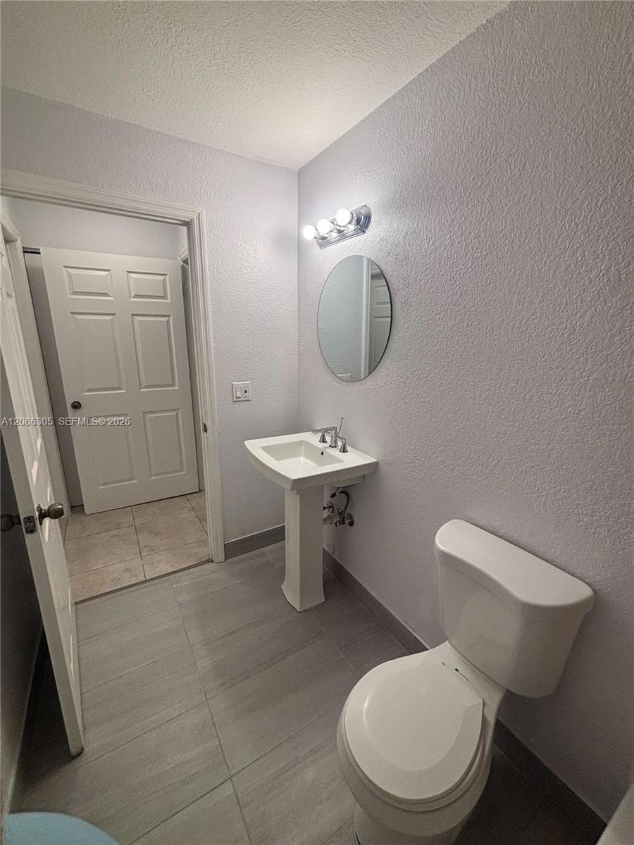 14084 NE 2nd Avenue 14084 — photo 5