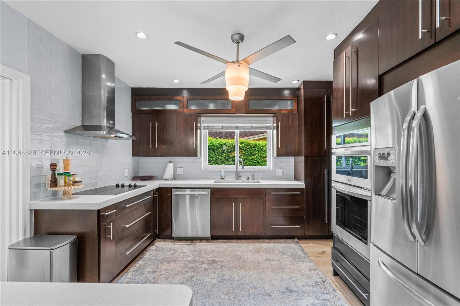810 Venetia Avenue — photo 10