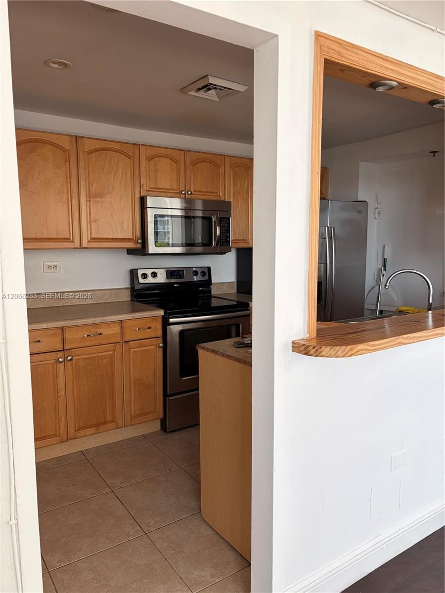 7545 E Treasure Drive 5G — photo 3