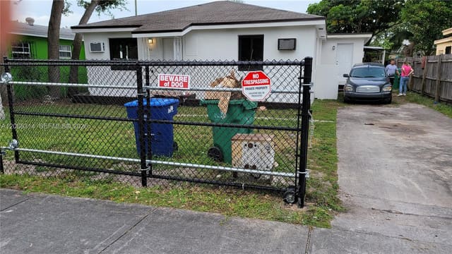 941 NW 99th Street, Miami, FL 33150