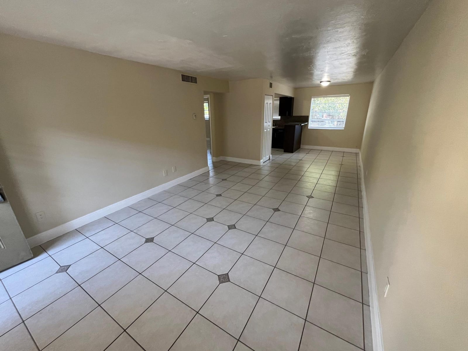 1370 NE 119TH Street 137008 — photo 7