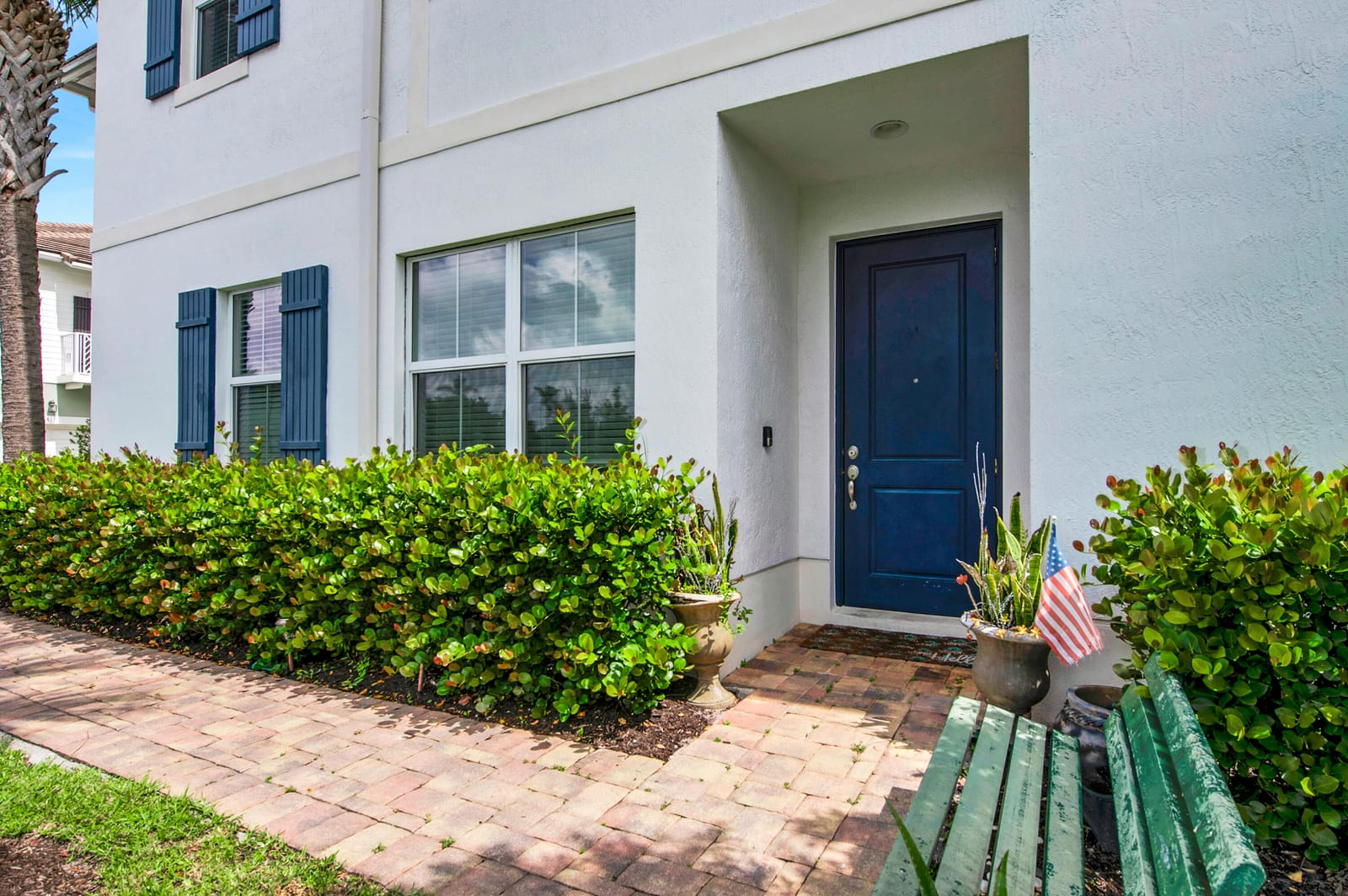 50 PALM Lane — photo 3