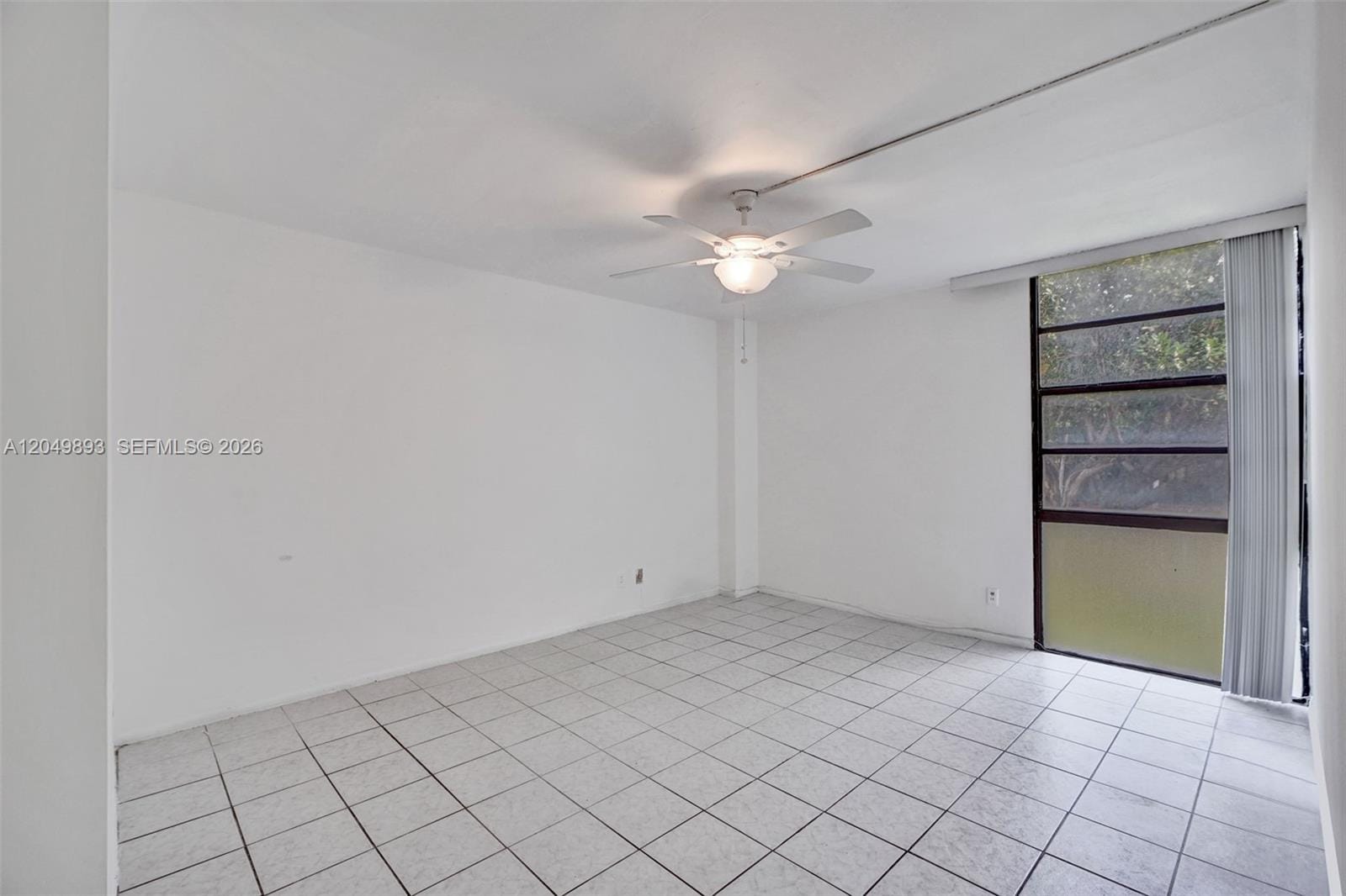 20400 W Country Club Drive 204, Aventura, FL 33180 photo 13