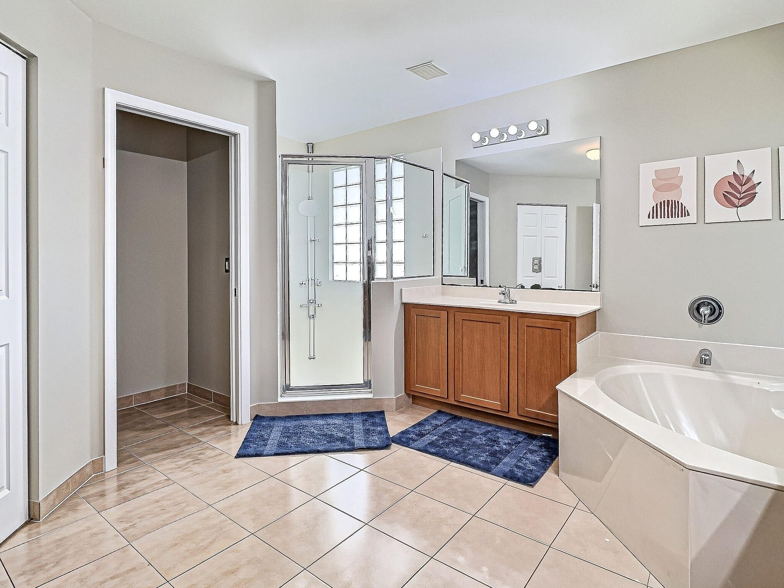 6427 Adriatic Way — photo 9