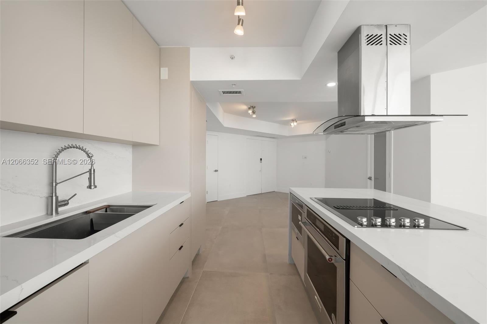 6301 Collins Avenue 2307, Miami Beach, FL 33141 photo 30