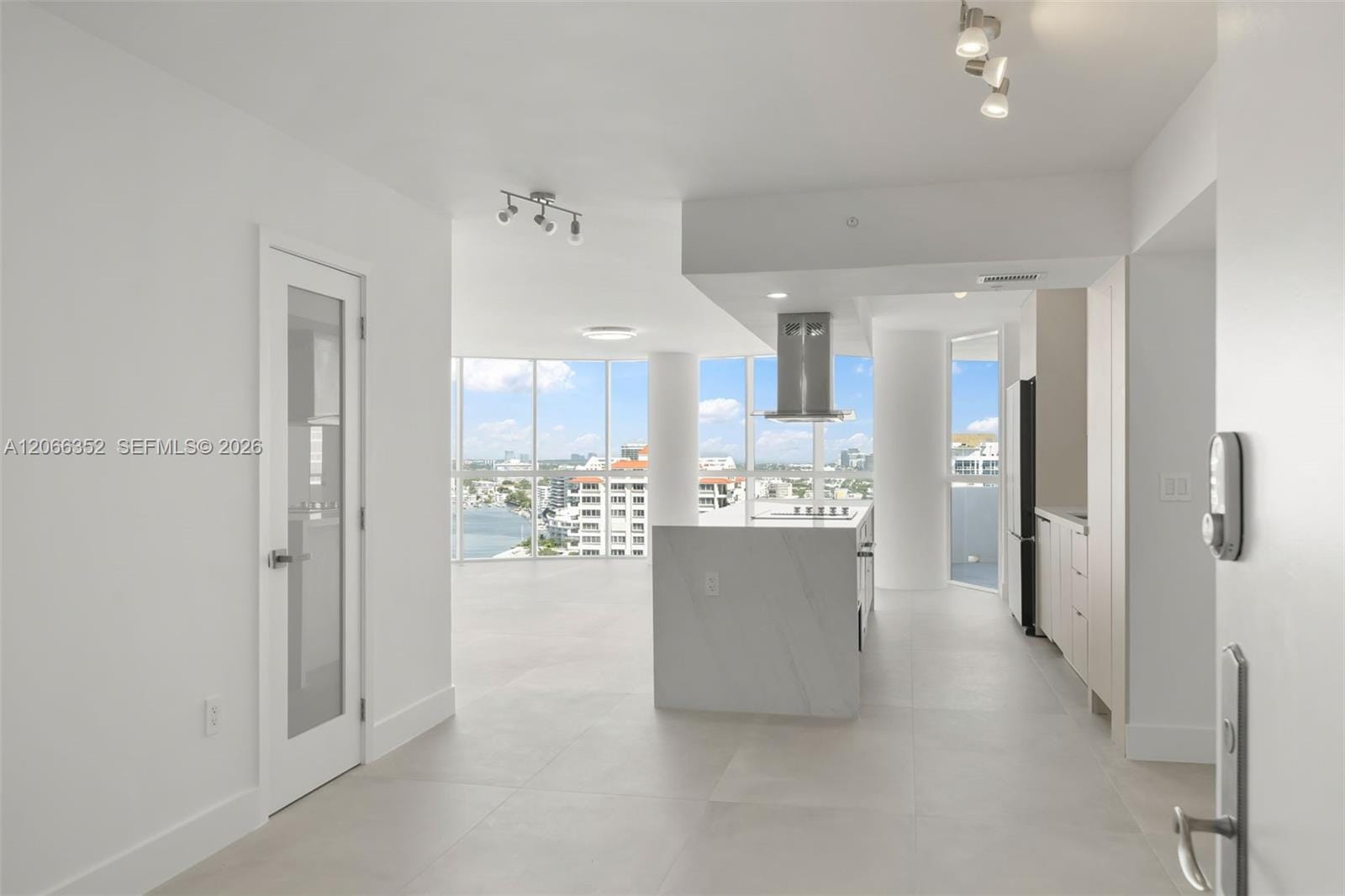 6301 Collins Avenue 2307, Miami Beach, FL 33141