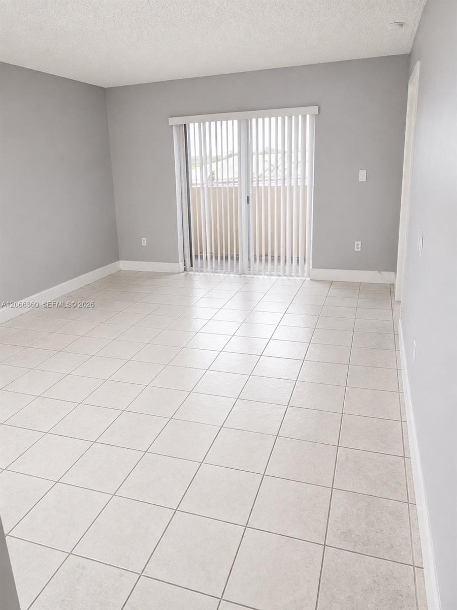 14951 SW 82nd Lane 17-502 — photo 6
