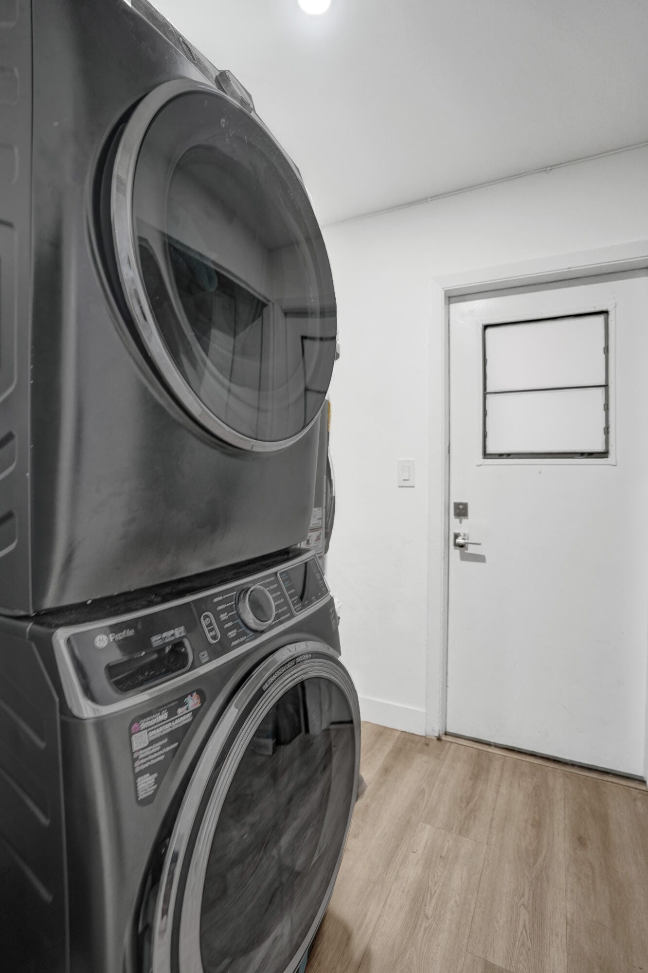 885 Azalea Court — photo 9