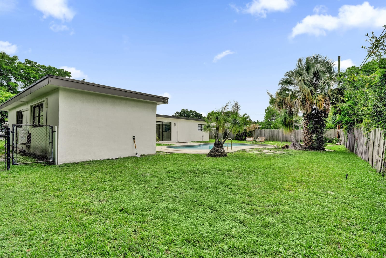 885 Azalea Court, Plantation, FL 33317 photo 22