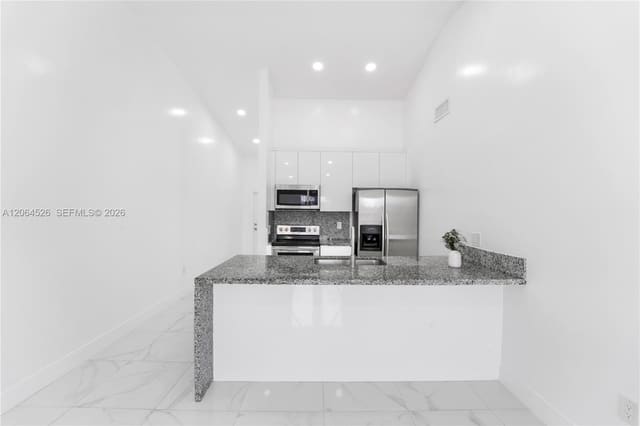 6742 NW 188th Terrace 6742, Hialeah, FL 33015
