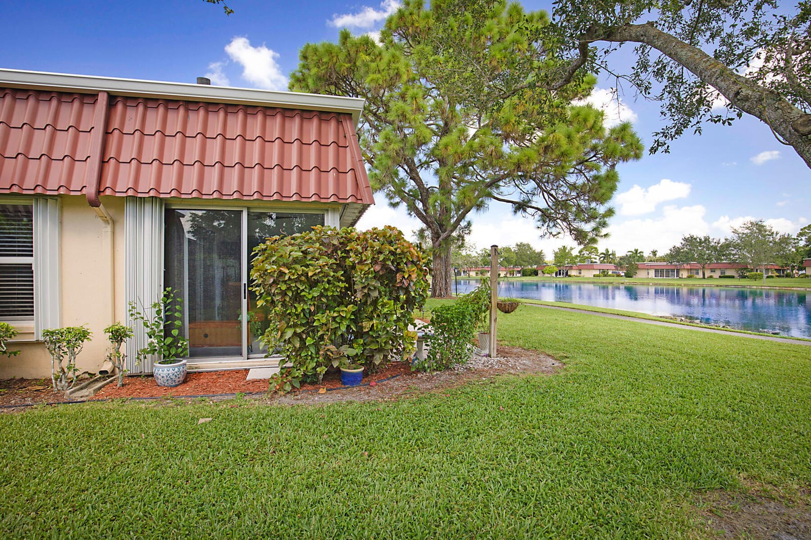 352 Covered Bridge Boulevard A, Greenacres, FL 33467 photo 27