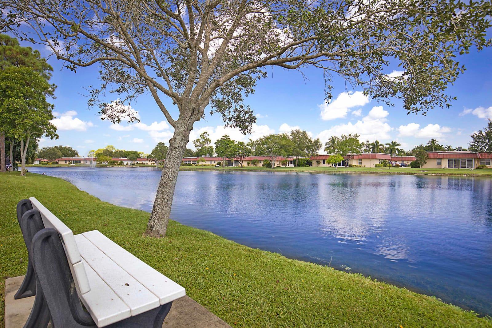 352 Covered Bridge Boulevard A, Greenacres, FL 33467 photo 29