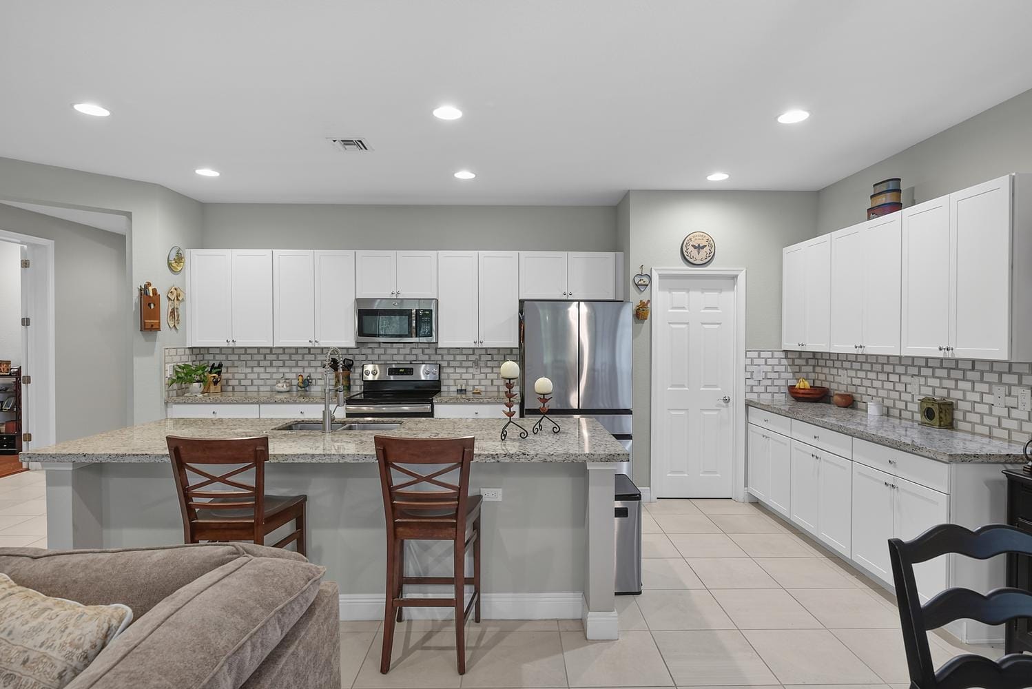 1332 NW Leonardo Circle — photo 9