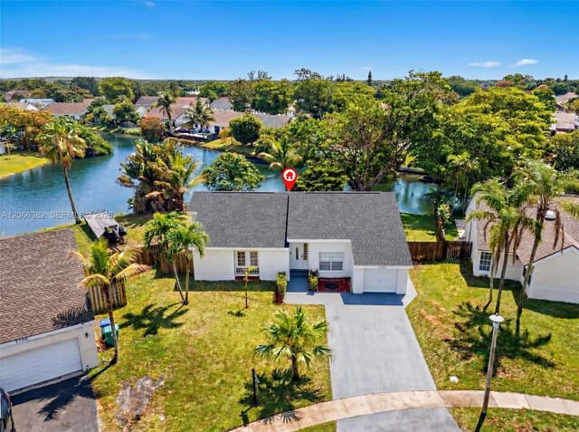 2710 Azalea Avenue, sold in Turtle Bay, Miramar, FL