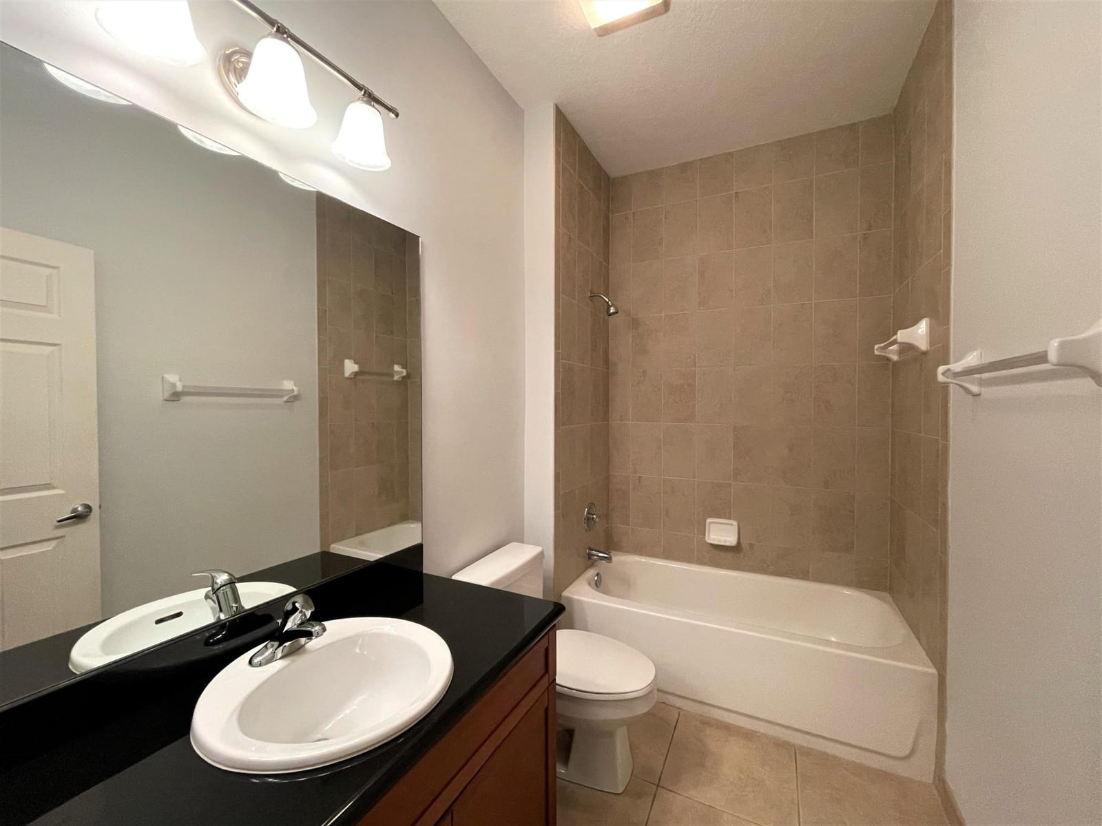 602 S Federal Highway 5 — photo 10