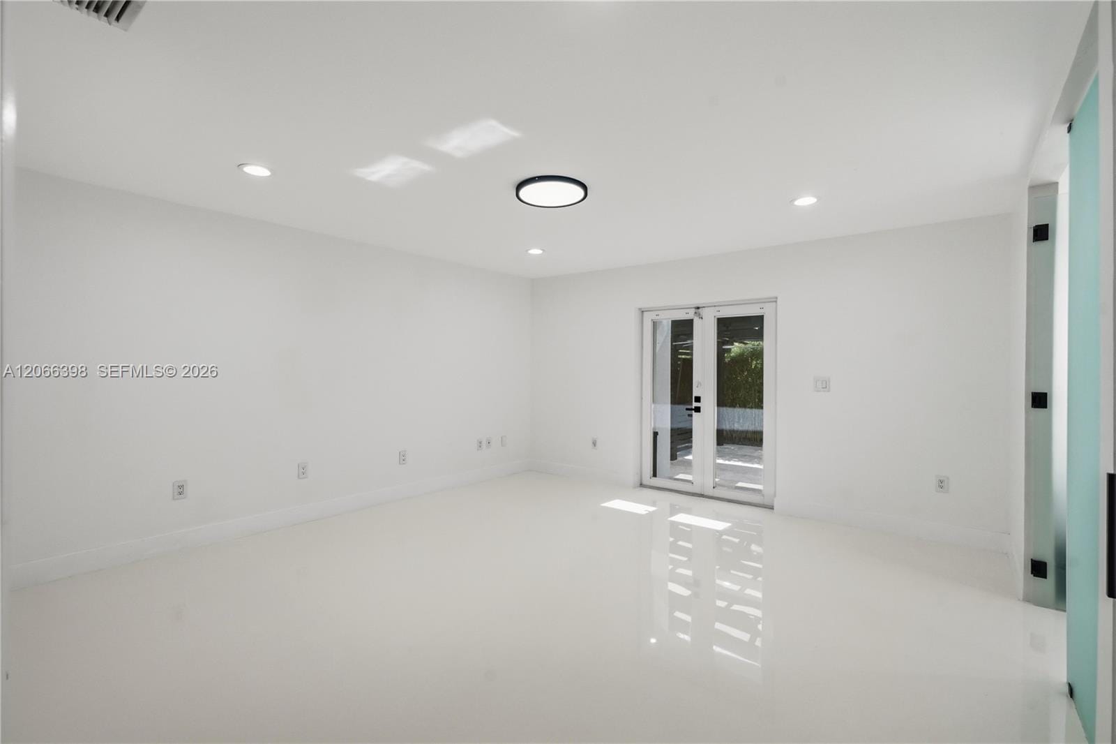 16203 NW 82nd Place, Miami Lakes, FL 33016 photo 28