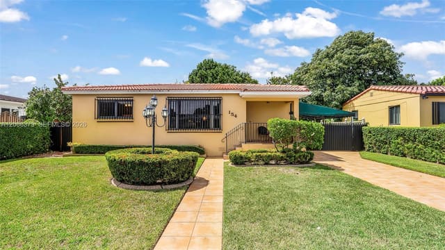 154 W 59th Street, Hialeah, FL 33012