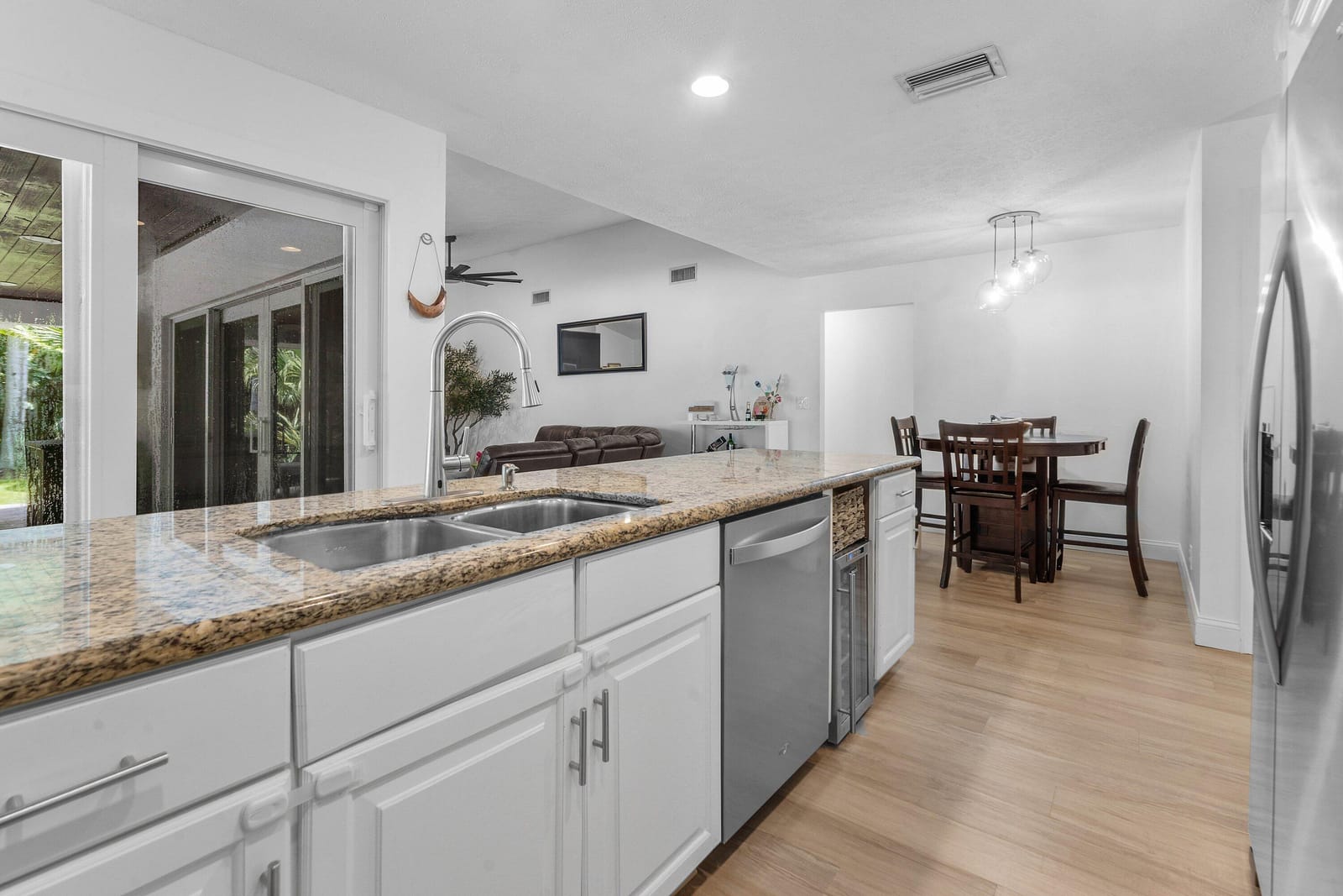 18329 LOXAHATCHEE RIVER Road — photo 3