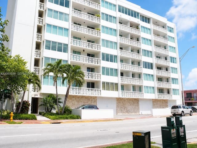 8233 Harding Avenue 703, Miami Beach, FL 33141