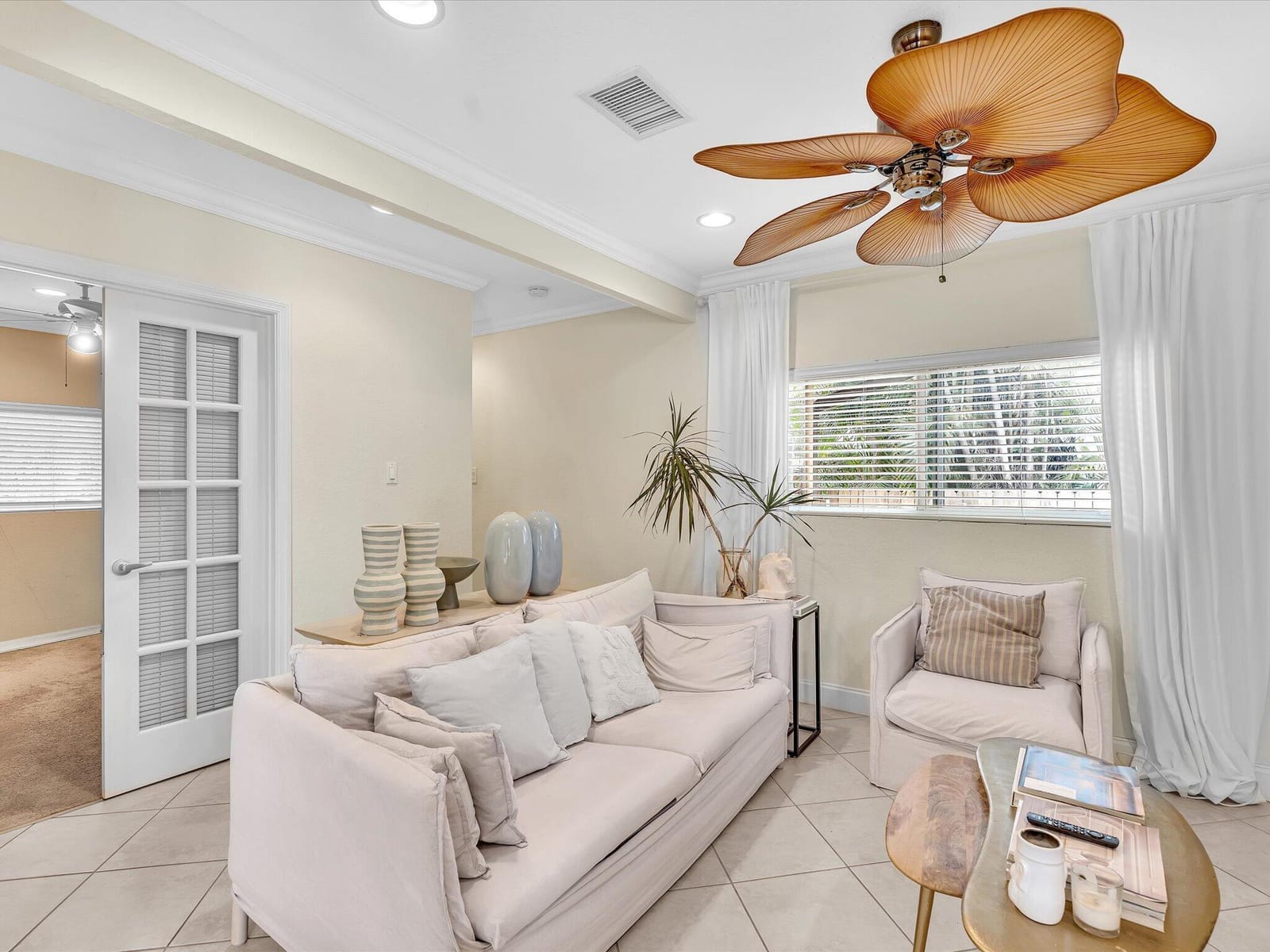 11 FOREST HILLS Lane, Boca Raton, FL 33431 photo 14