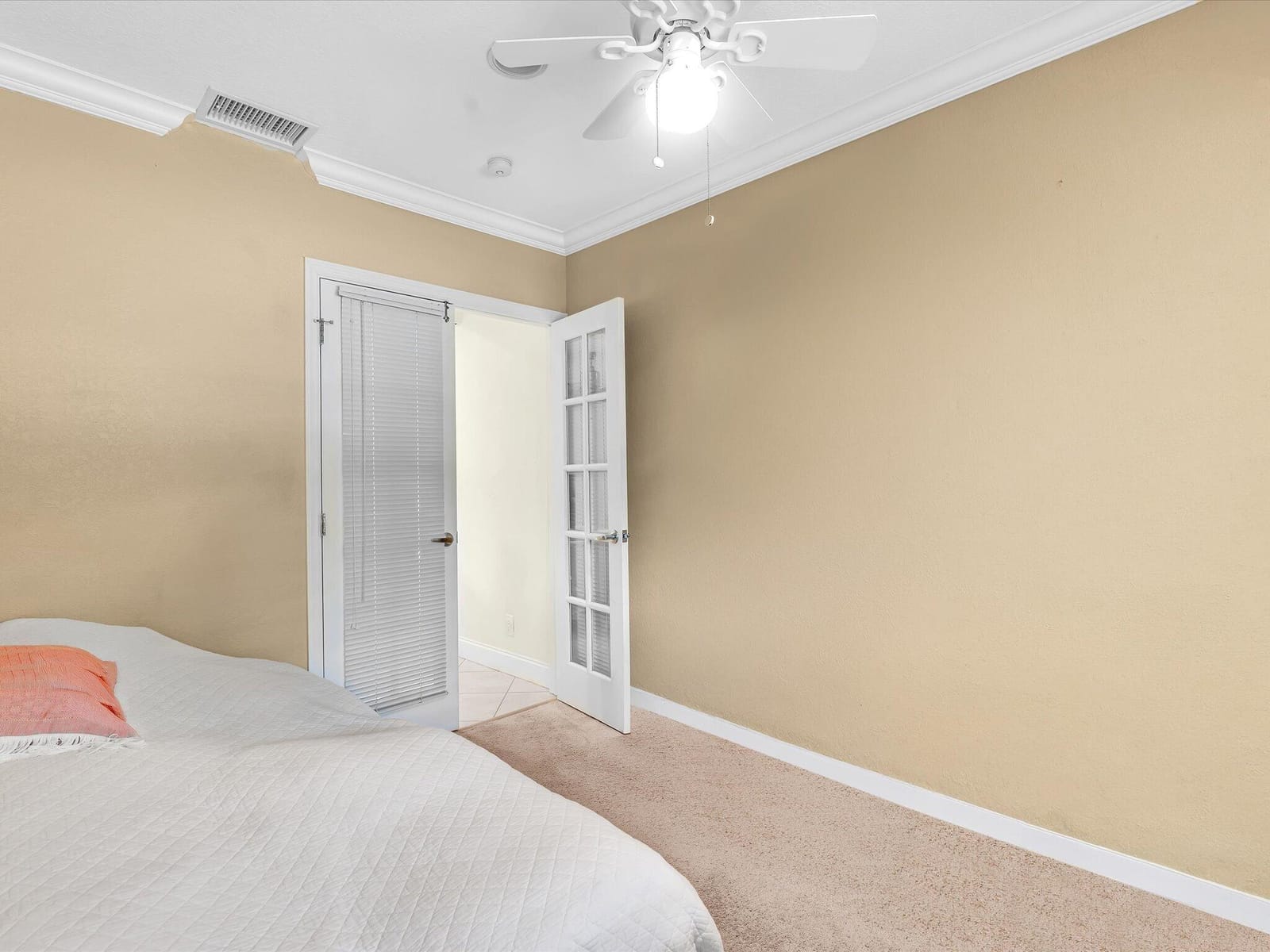 11 FOREST HILLS Lane, Boca Raton, FL 33431 photo 18