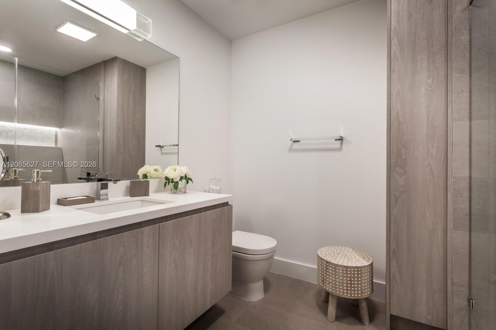 3470 E Coast Avenue H2409 — photo 7