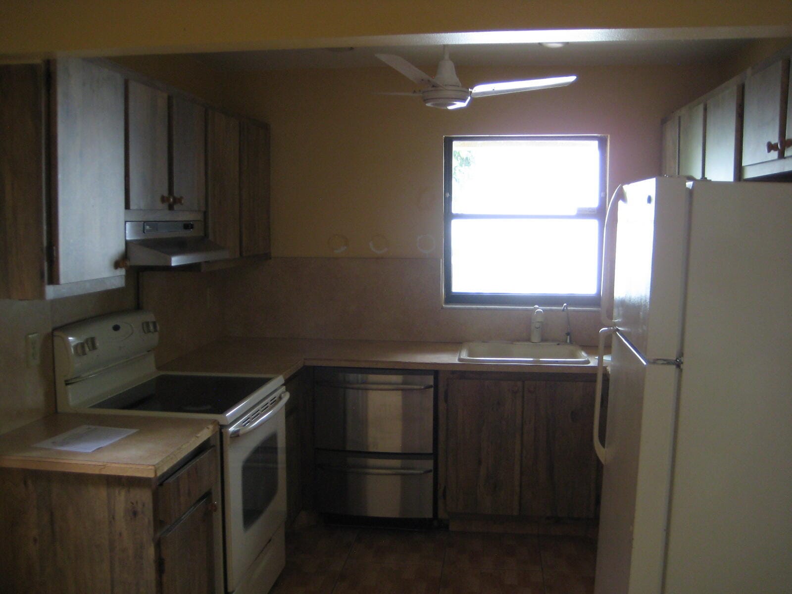 2500 NW 10th Street — photo 5