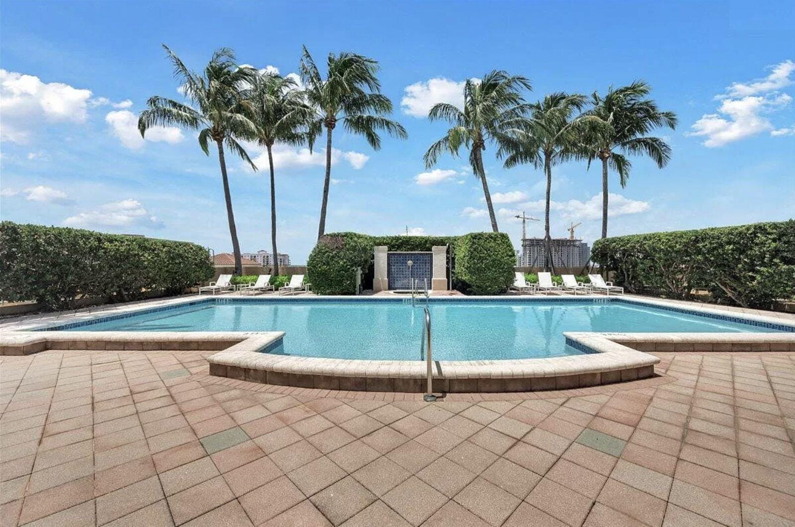 403 S SAPODILLA Avenue 817 — photo 11