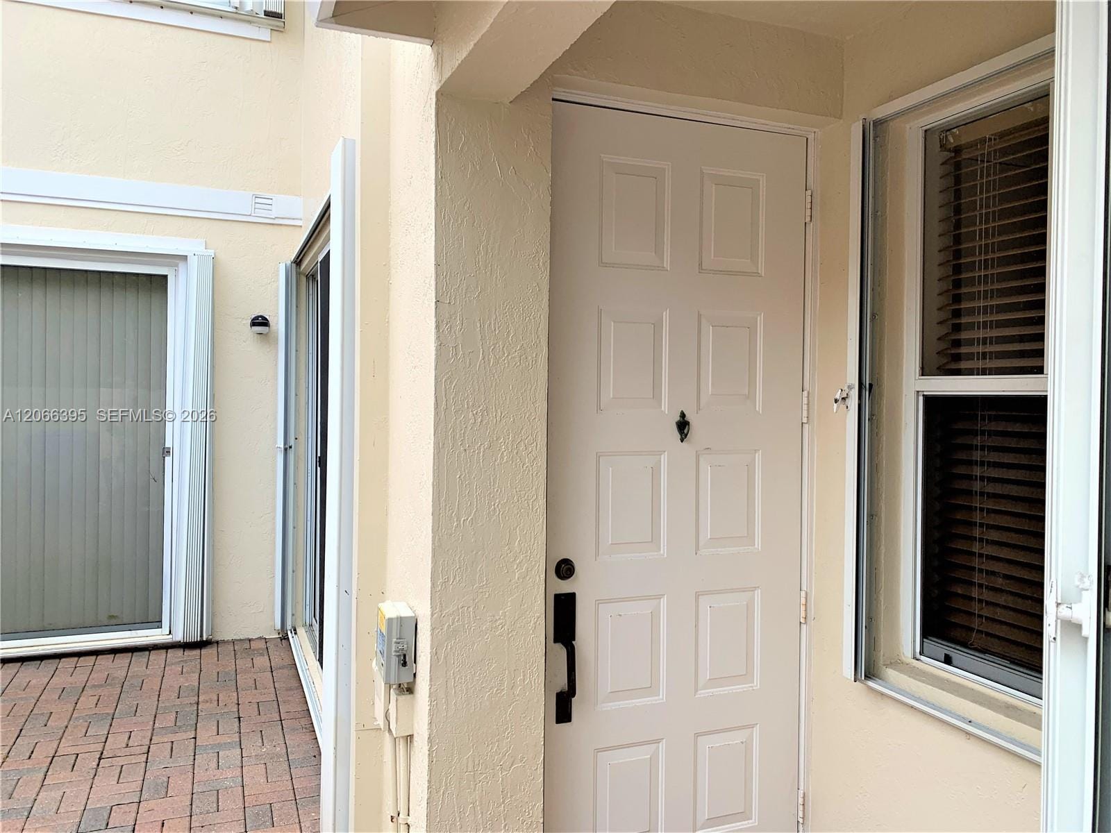 1130 Buttonwood Lane - — photo 12