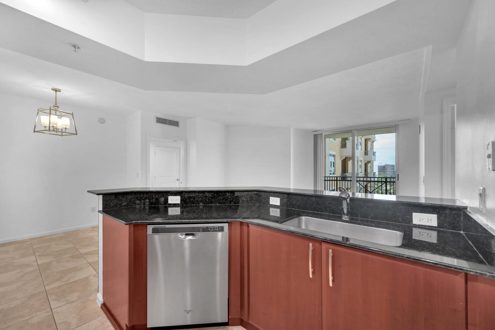 403 S Sapodilla Avenue 612 — photo 10