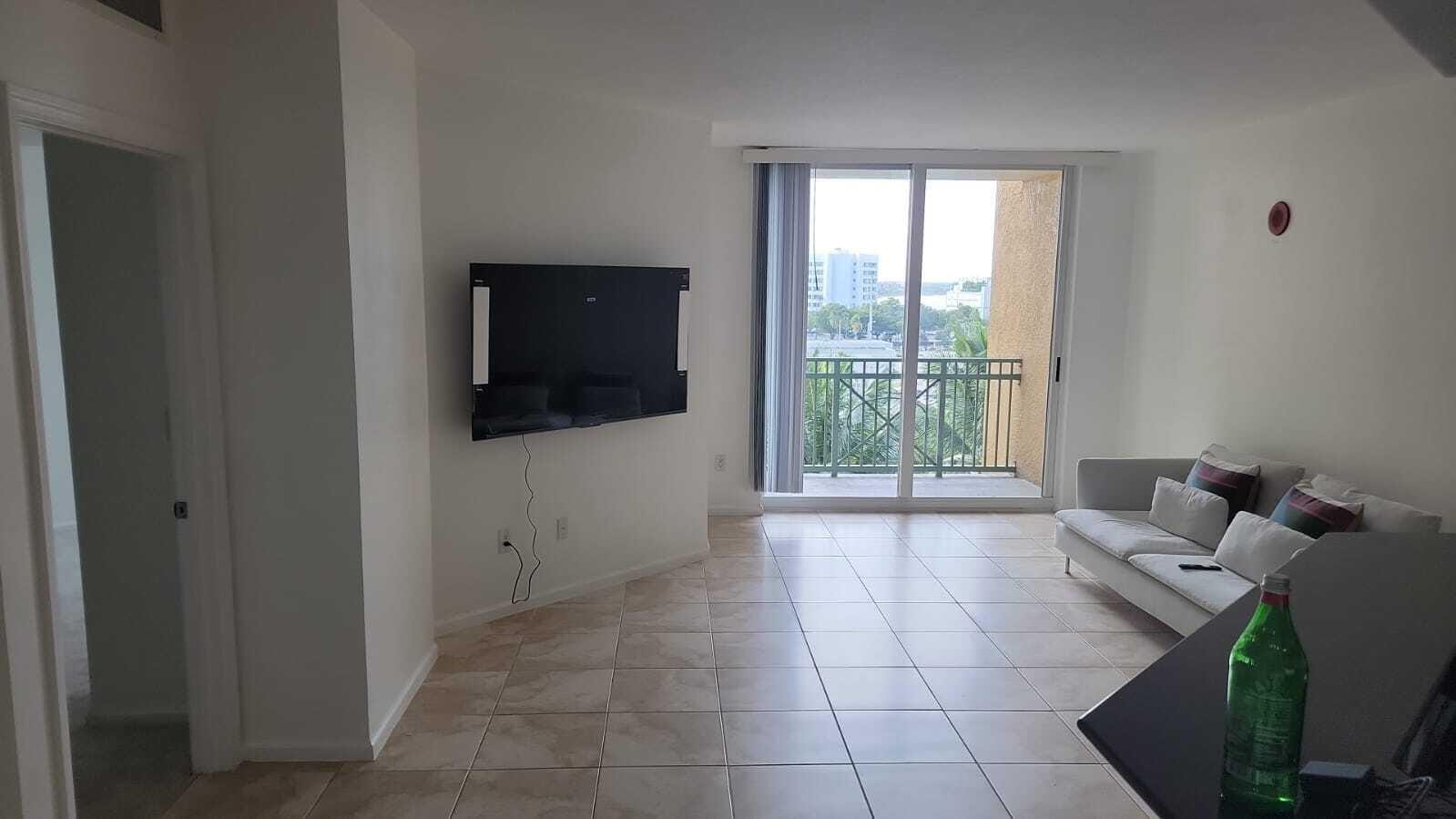 403 S Sapodilla Avenue 612, West Palm Beach, FL 33401 photo 14