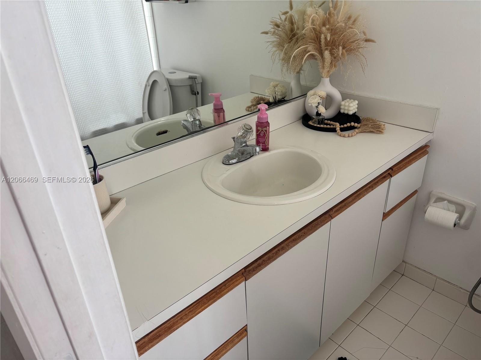 6910 NW 173rd Drive 1008 — photo 12