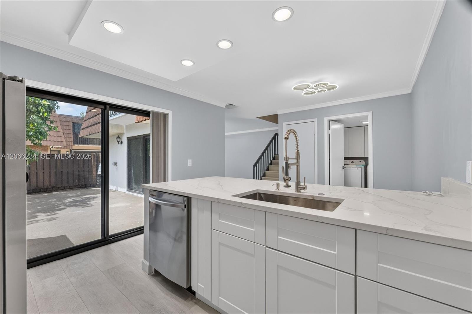 151 Heritage Way — photo 9