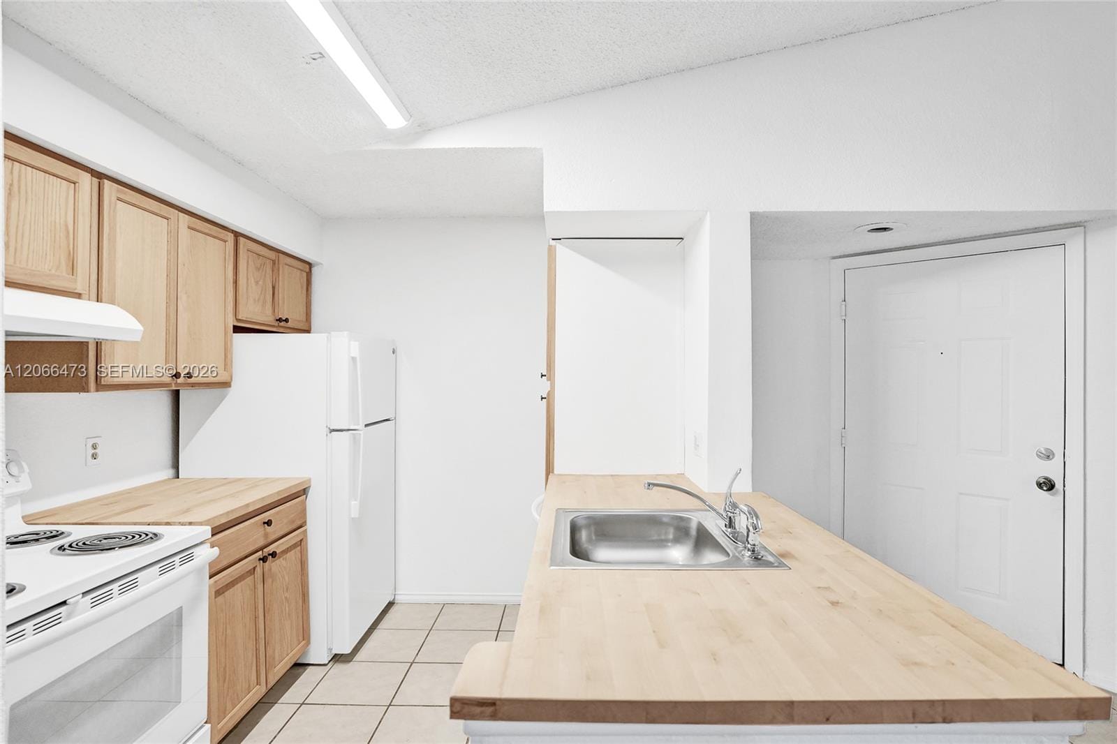 2796 S University Drive 2201 — photo 8