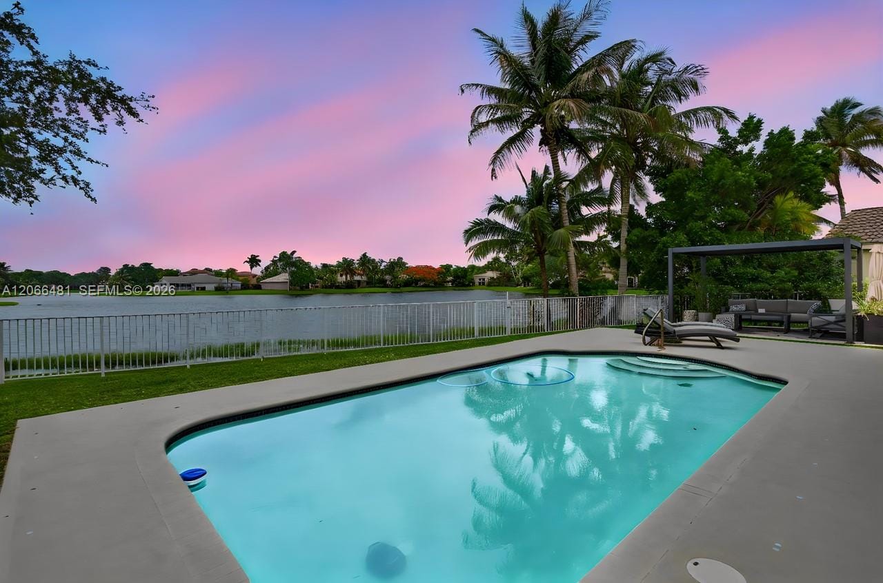 480 Cambridge Drive, Weston, FL 33326 photo 19