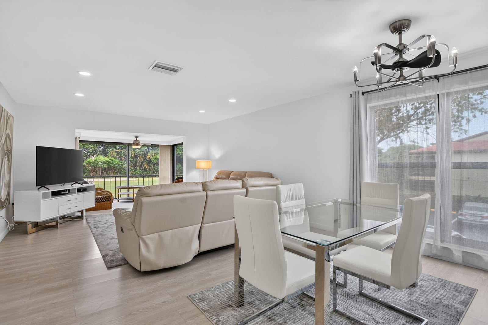 8545 Casa Del Lago 38 H, Boca Raton, FL 33433 photo 11