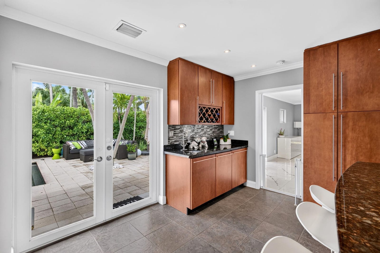 1948 NE 7TH Terrace, Wilton Manors, FL 33305 photo 23