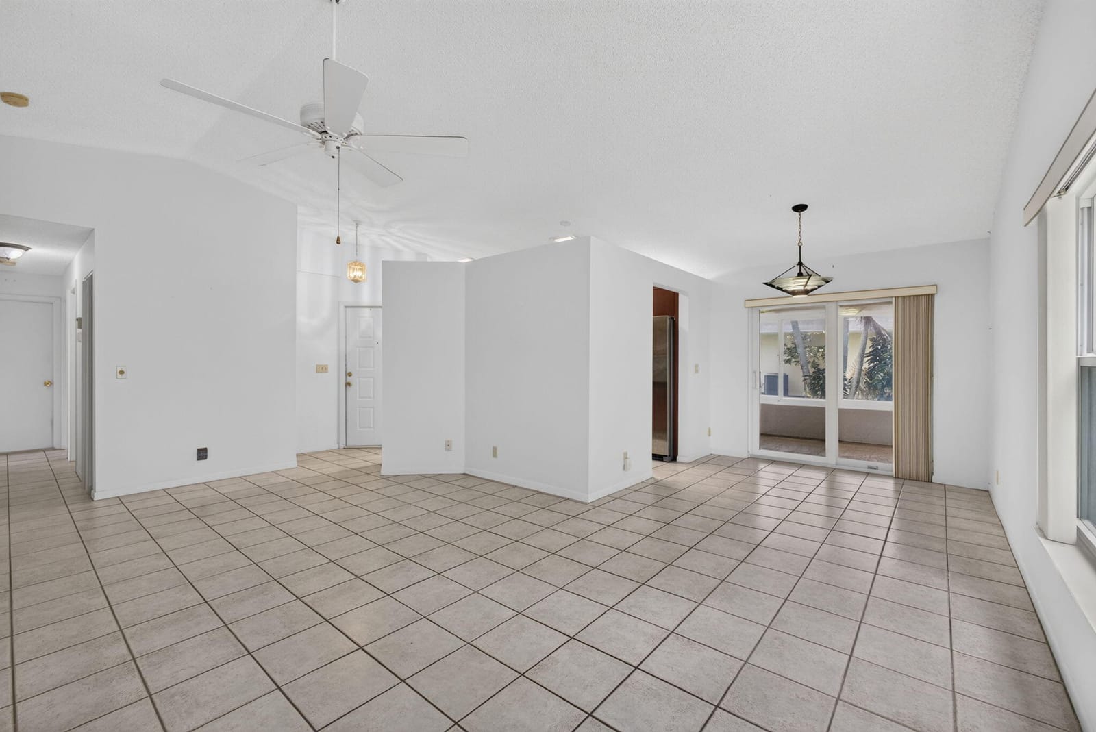 1252 PINE SAGE Circle, West Palm Beach, FL 33409 photo 15