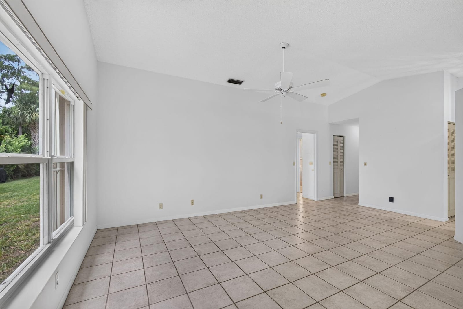 1252 PINE SAGE Circle, West Palm Beach, FL 33409 photo 17