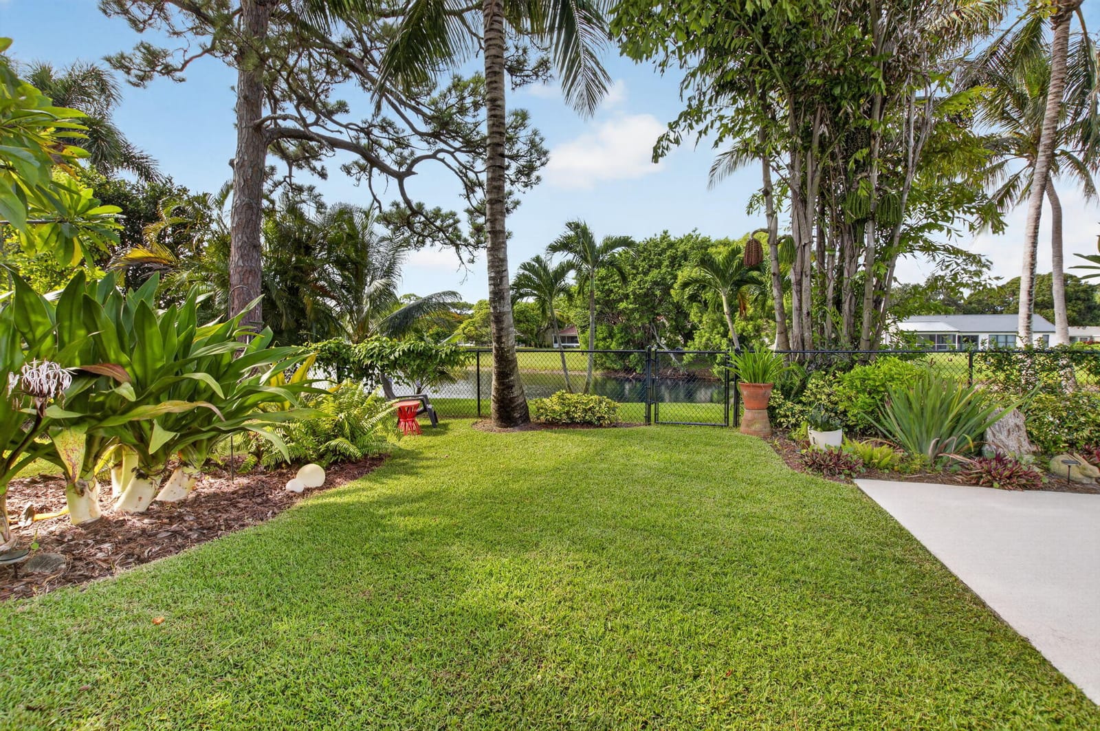 3864 Satin Leaf Court, Delray Beach, FL 33445 photo 23