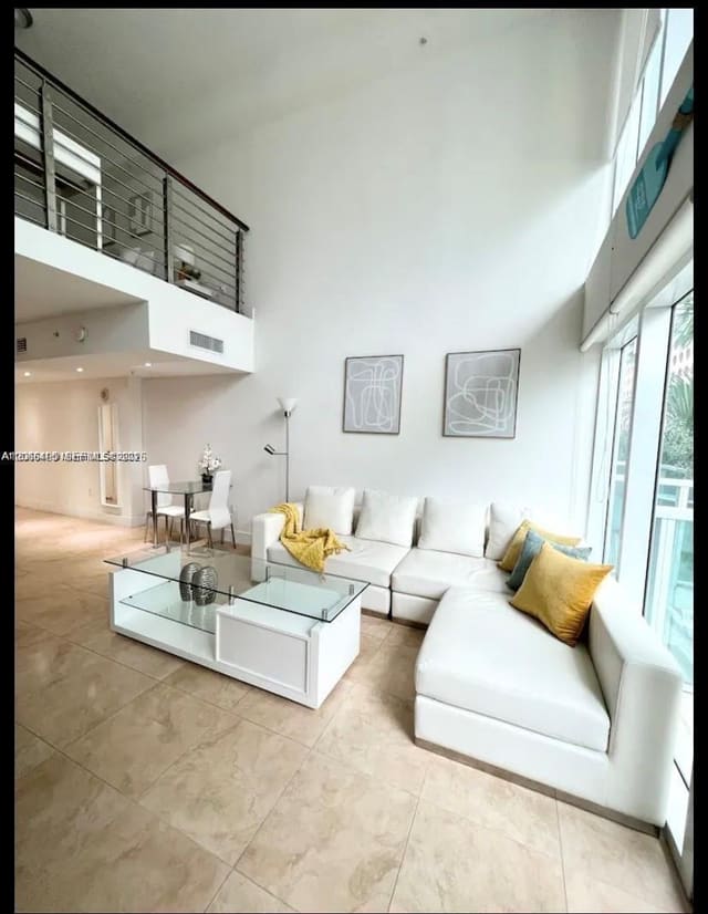41 SE 5th Street 414, Miami, FL 33131