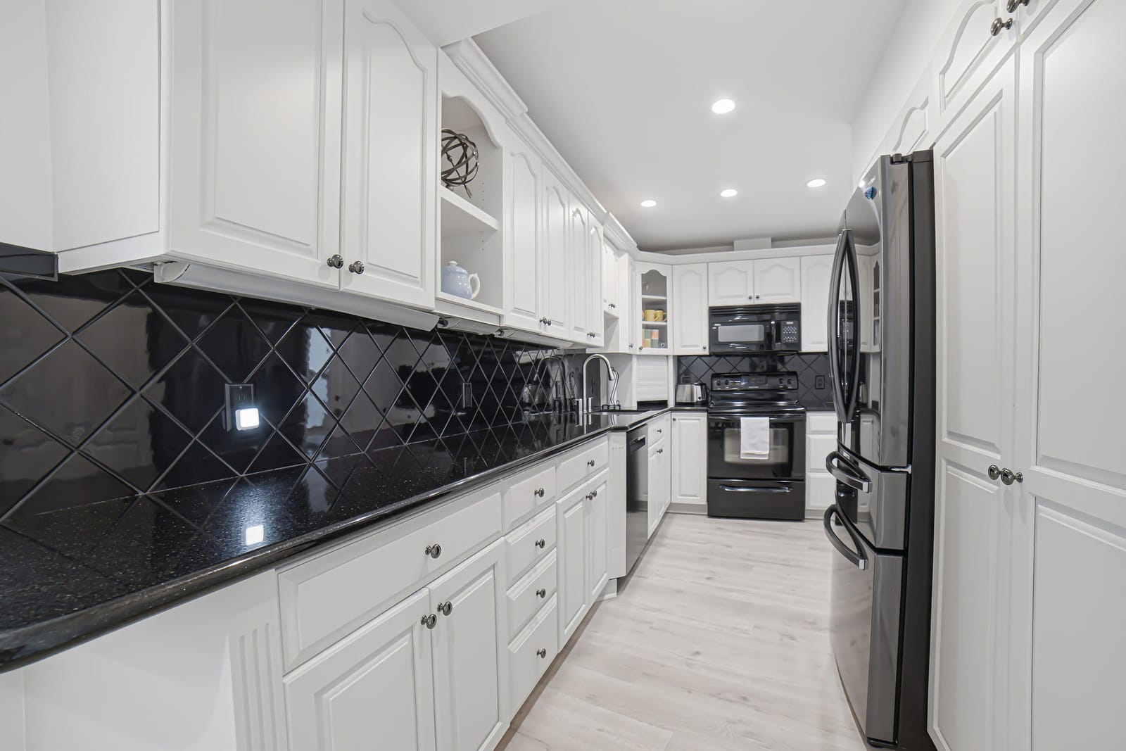 2780 S OCEAN Boulevard 309 — photo 8