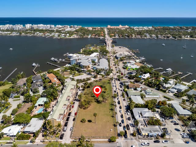 201 E Ocean Avenue, Lantana, FL 33462