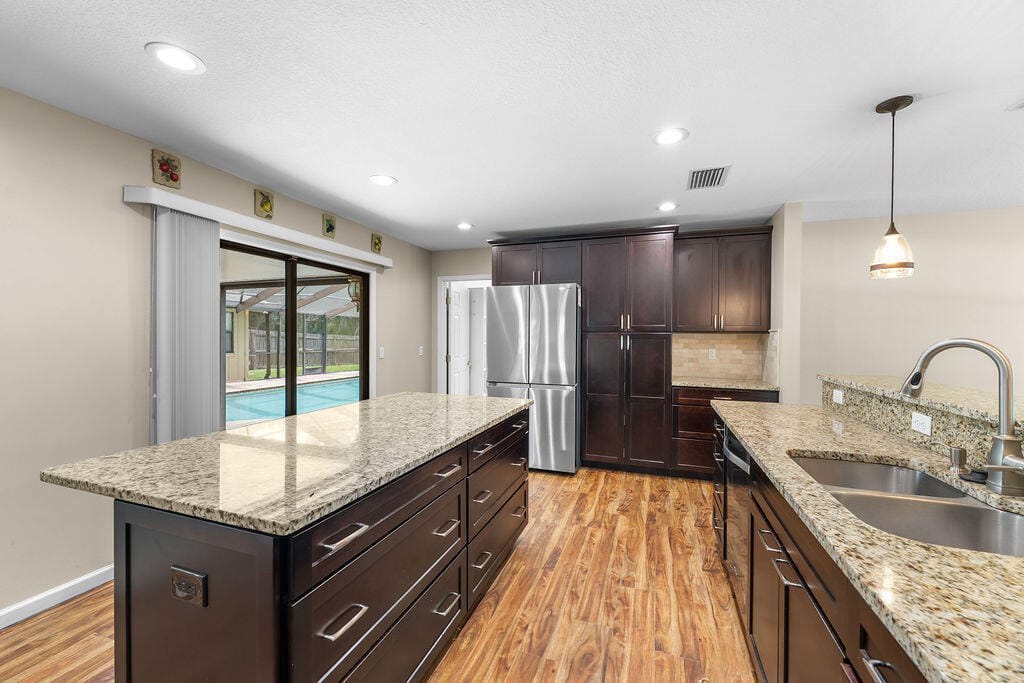 3596 12TH Street SW, Vero Beach, FL 32968 photo 13